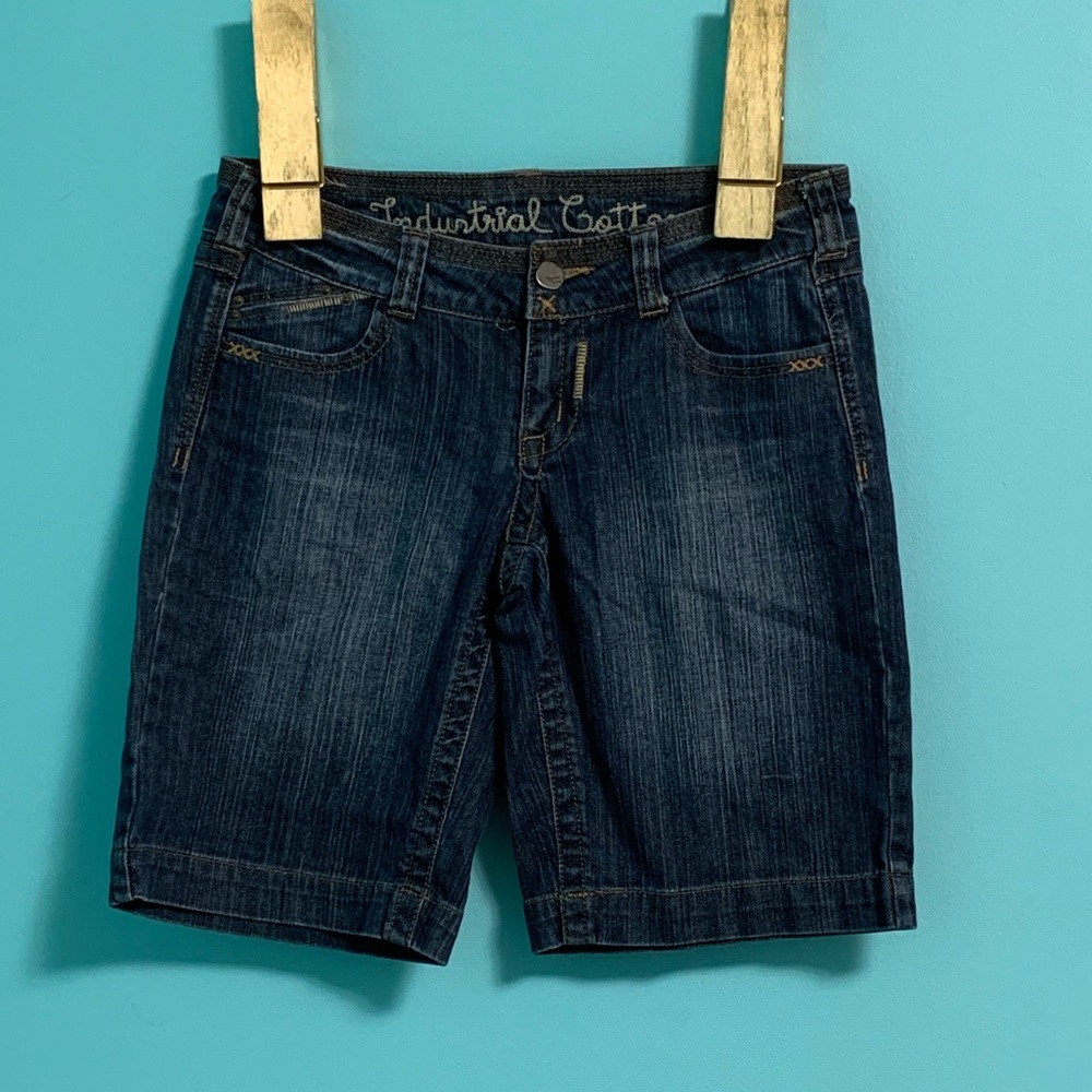 Like New Industrial Cotton Bermuda shorts